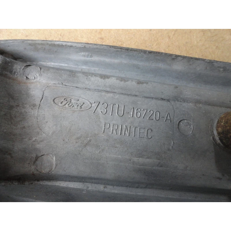 Emblema Lateral Capô Direita Caminhão Ford F-8500 Original Usado