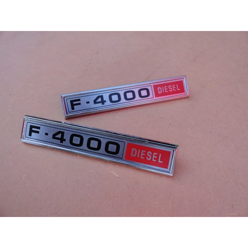 Emblema Lateral F-4000 Diesel 1980 a 1982 Reprodução - Par