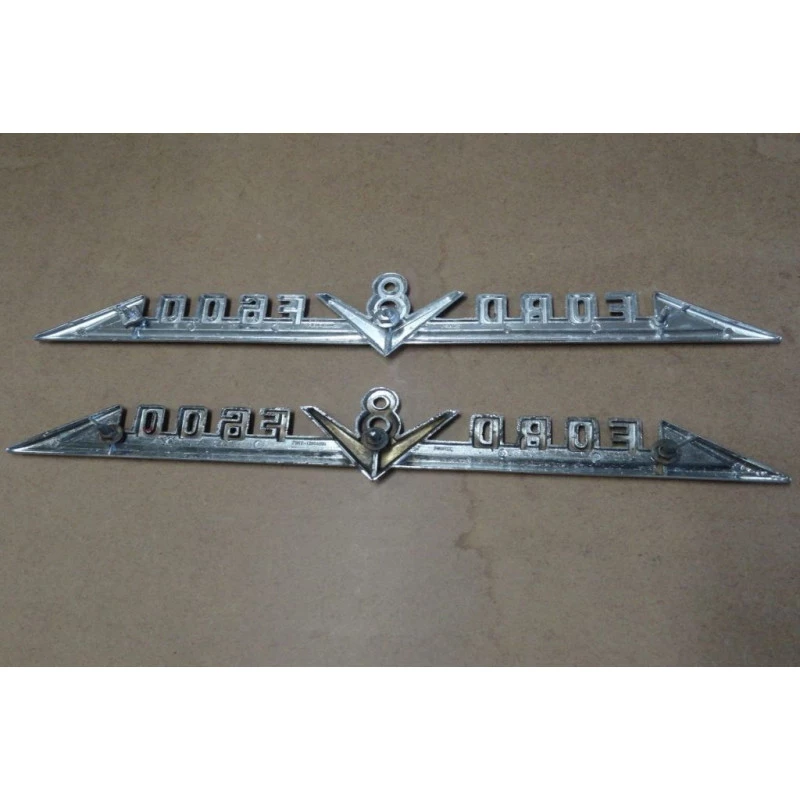 Emblema Ford V8 F-600 65 à 68 Original - Par