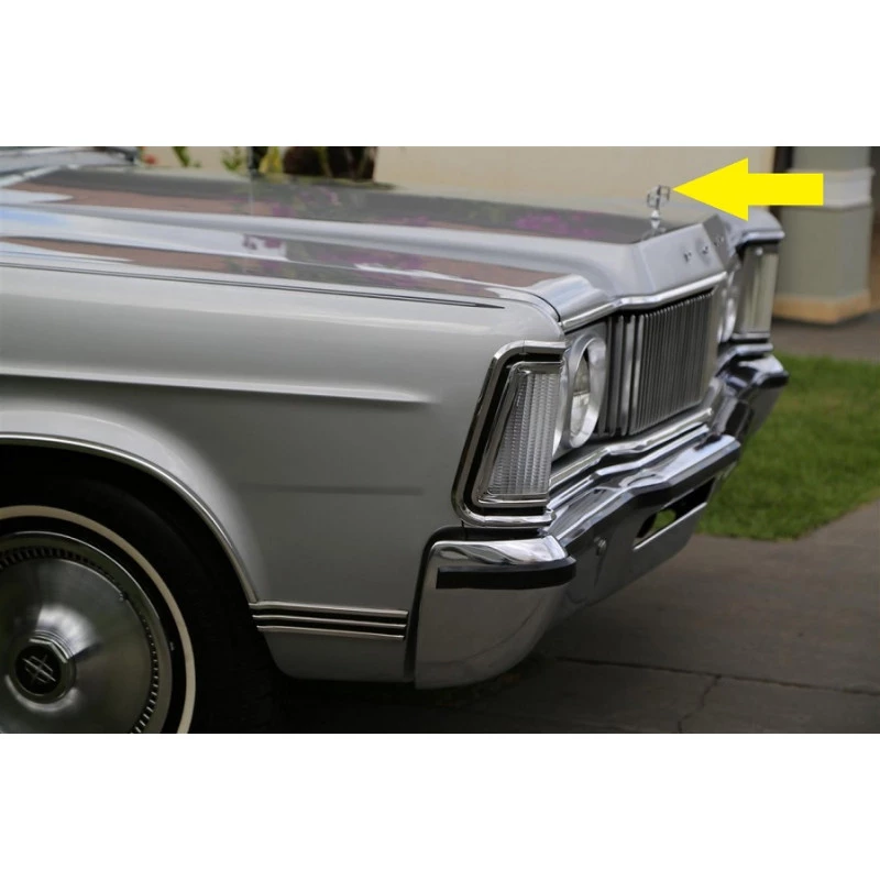 Emblema Mira Capô Landau LTD Galaxie 1973 a 1983 Nova
