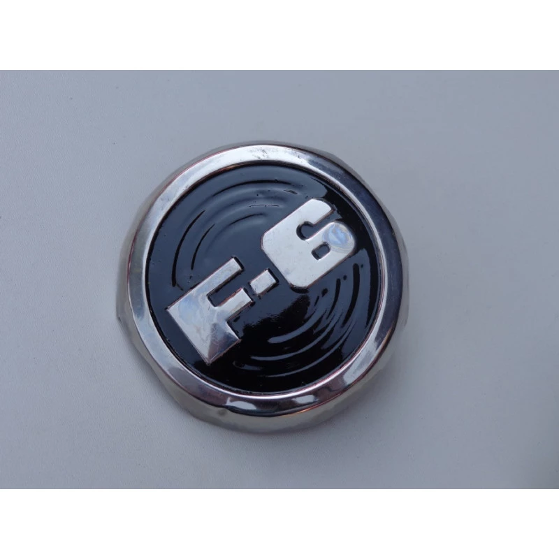 Emblema Moeda Lateral Capô Ford F-6 1951 1952 Original Usado - Par