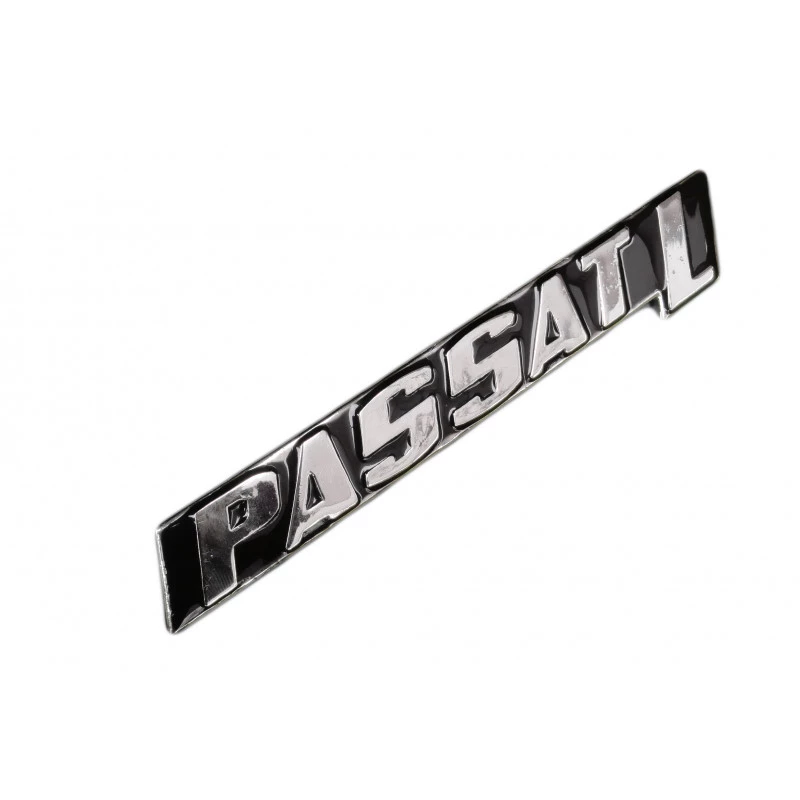 Emblema Tampa Traseira Passat L até 82 Original VW em Metal Novo