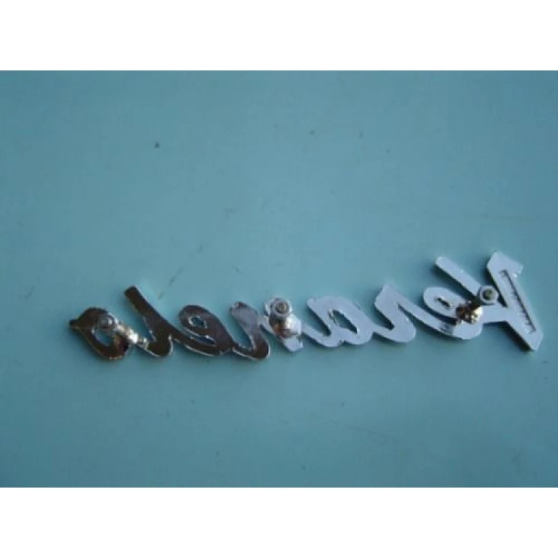 Emblema Lateral Traseira Veraneio 1964 a 1988 Cromado Fixação Parafuso Novo