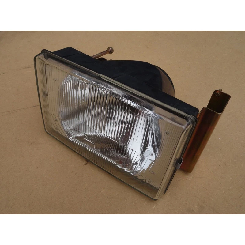 Farol Dianteiro Direito D-20 93 à 96 Com Detalhe