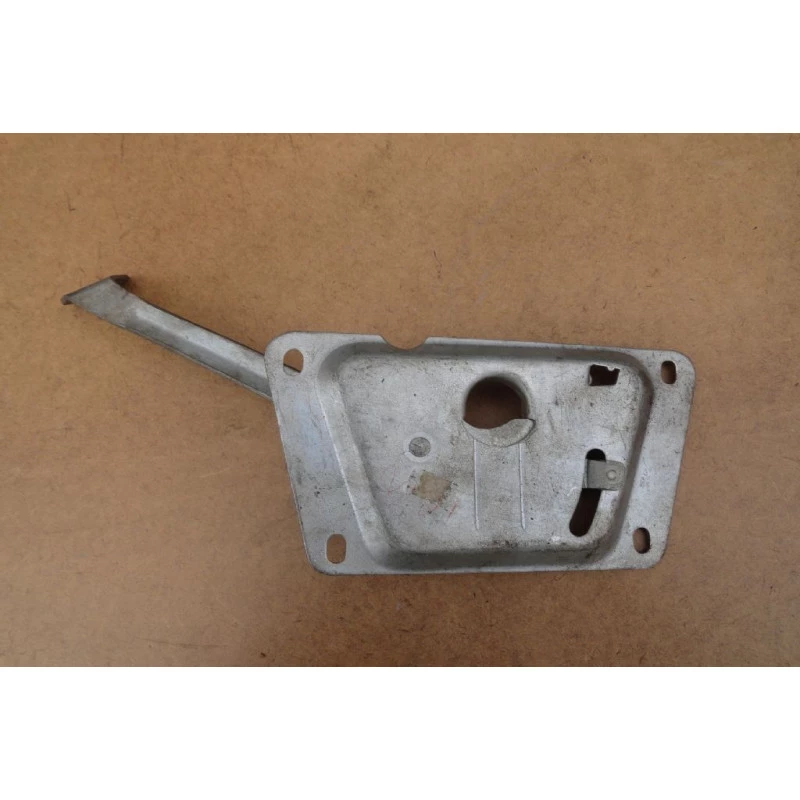 Fechadura Capô Boca de Bagre e Sapo 1947 à 1955 Nova