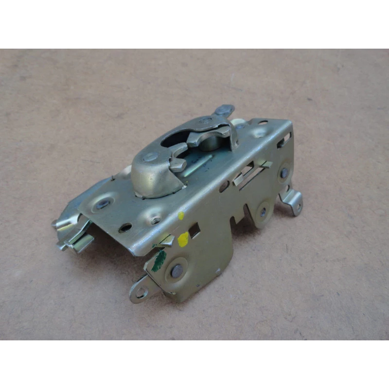 Fechadura Interna da Porta Esquerda F-100 e F-1000 72 à 92