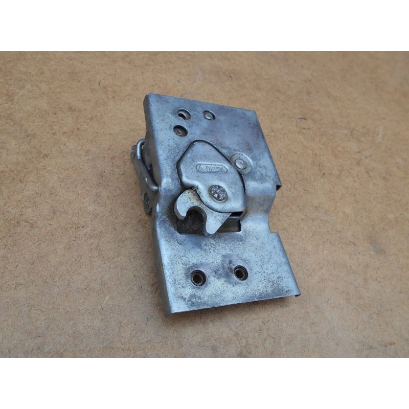 Fechadura Porta Direita Dodge 1800 Polara 1973 a 1981 Usada