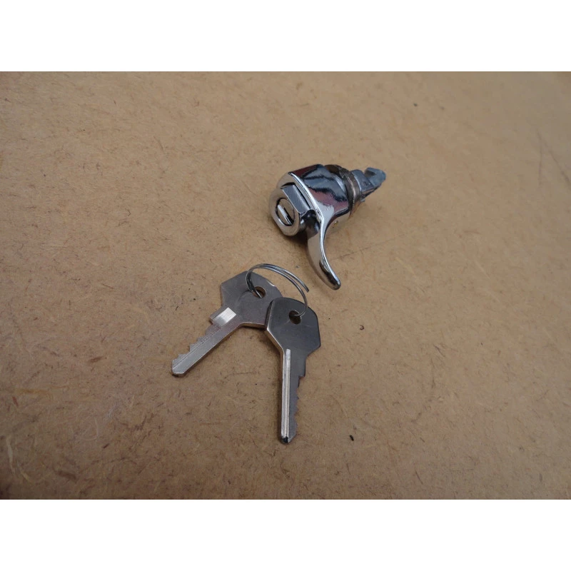 Fecho Porta Luvas Com Chave Fusca 1200 1300 Kombi Até 1970