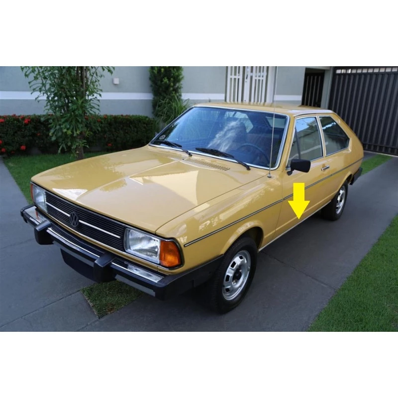 Friso Caixa Ar Estribo Passat 1974 a 1989 Com Grampo - Par