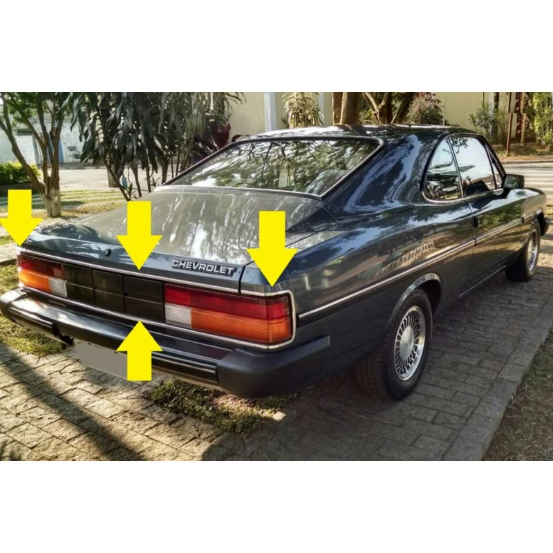 Friso Contorno Lanterna e Mala Opala 1988 à 1990 Anodizado - Jogo