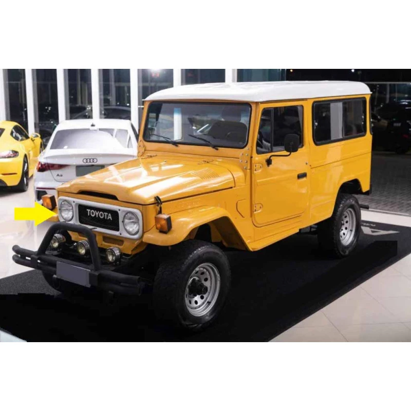 Grade Dianteira Toyota Bandeirante 1983 a 1989 Original Usado