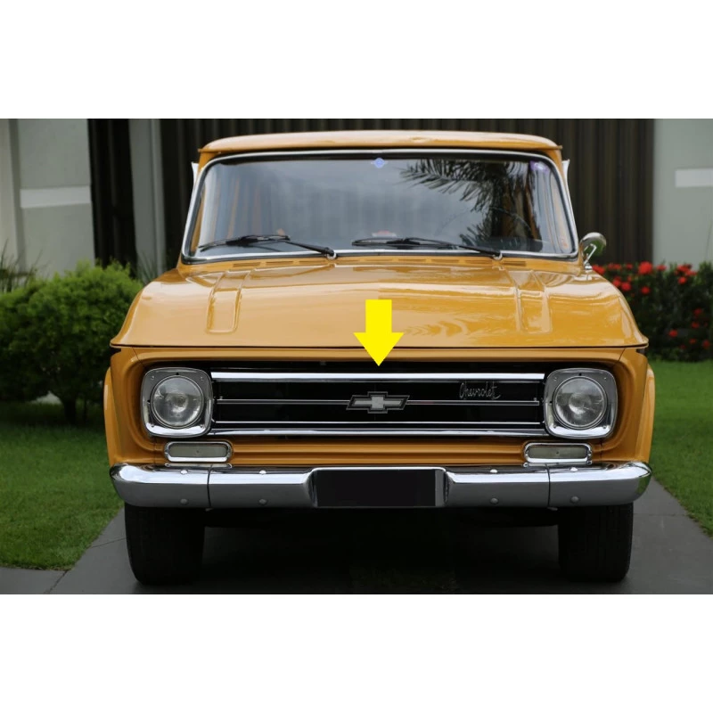 Grade Dianteira Veraneio C-10 D-60 1971 a 1978 Inox com Emblema