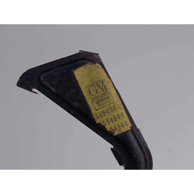 Haste Braço Suporte Lateral Traseiro da Grade Dianteira Chevrolet Bel Air 1952 - Par