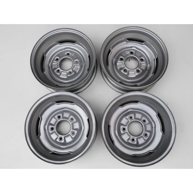 Roda Com Calota Ford LTD 69 à 70 Aro 15 Tala 5 Original Usada Jogo