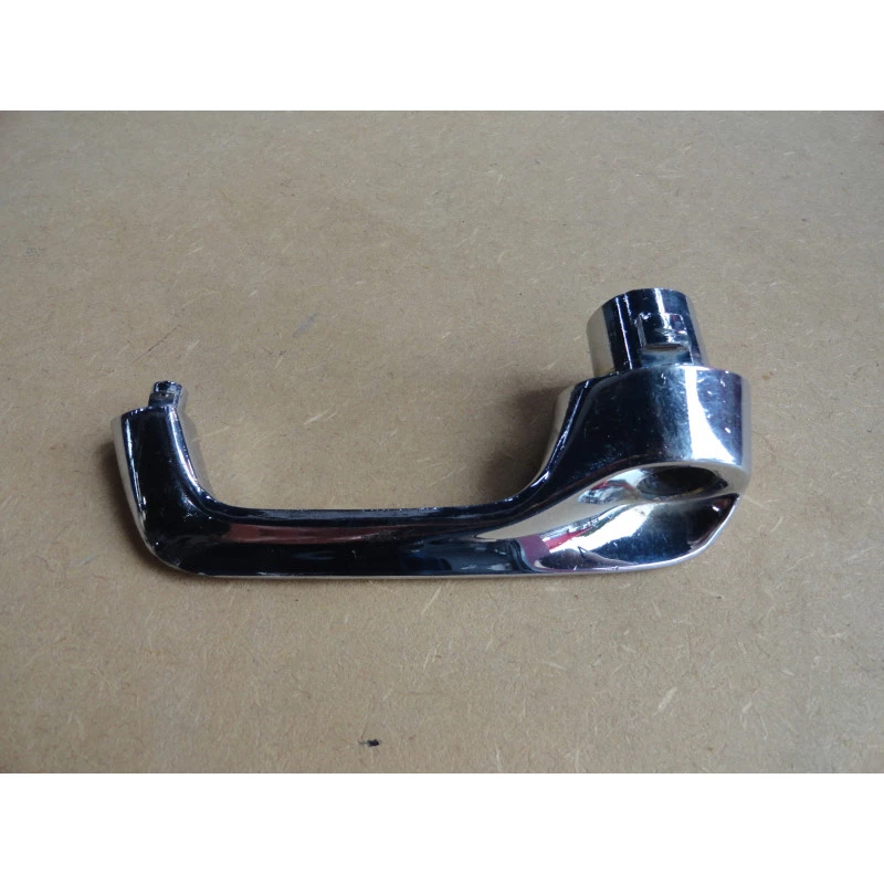 Maçaneta Externa Direita Opala Caravan até 84 Original