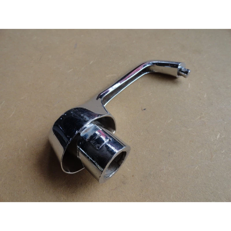 Maçaneta Externa Direita Opala Caravan até 84 Original