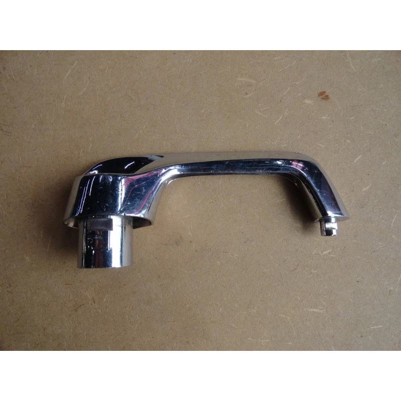 Maçaneta Externa Direita Opala Caravan até 84 Original