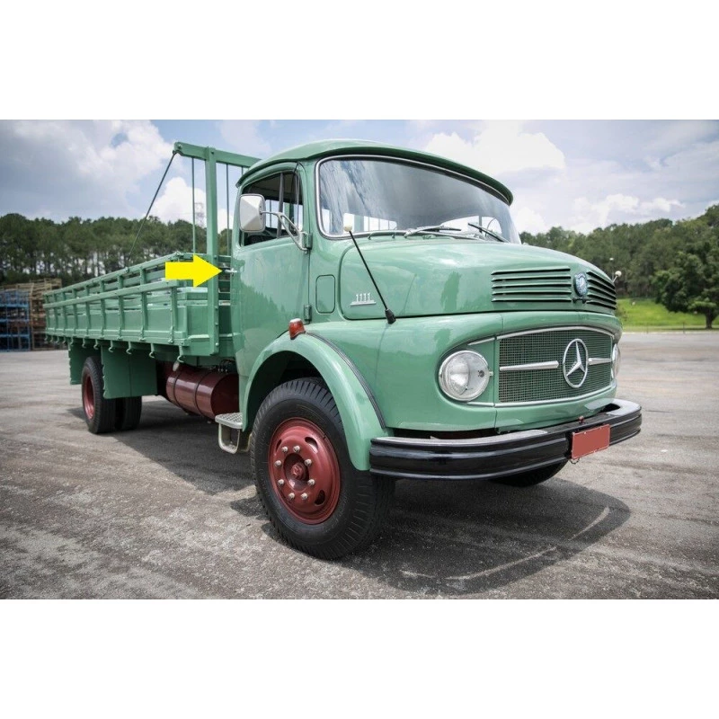 Maçaneta Externa Direita Mercedes Benz 1111 Lp 321 Sem Chave Nova