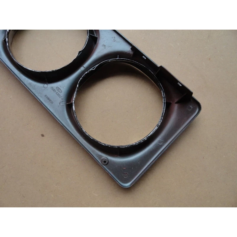 Moldura Aro Farol Galaxie LTD Landau 76 à 83 Original
