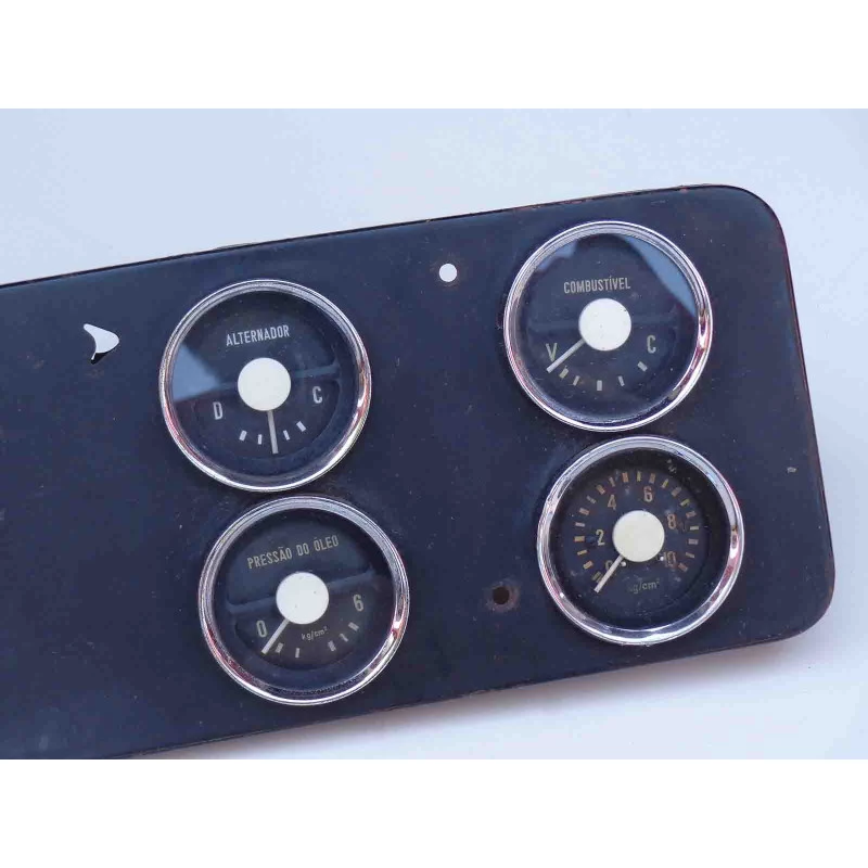 Painel Caminhão Dodge D400 D700 D950 Original Sem Teste Usado