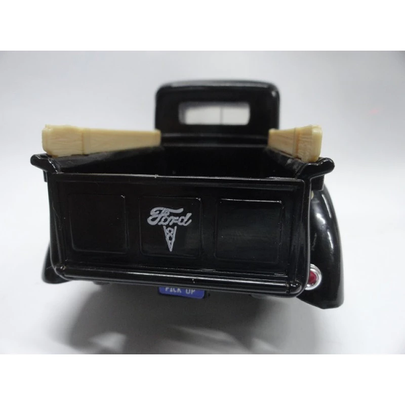 Miniatura Ford 1940 Pick Up Escala 1:24 Nova