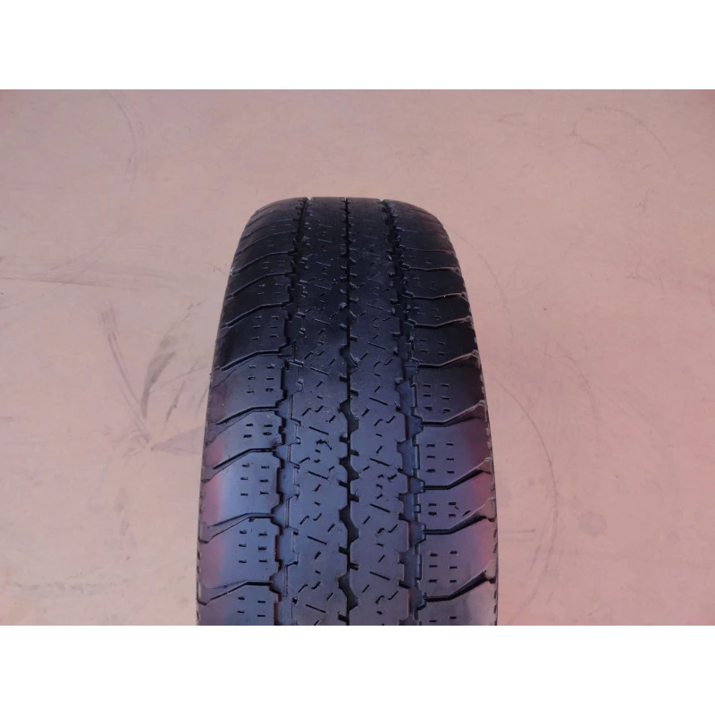 Pneu Goodyear Wrangler SR-A 235/70/16 Aro 16 Usado