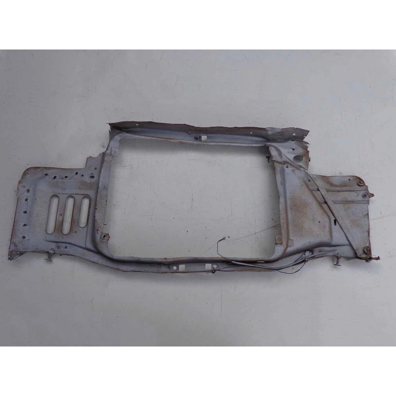 Quadro Radiador Parcial p/ Aproveitamento Ford Maverick Usado