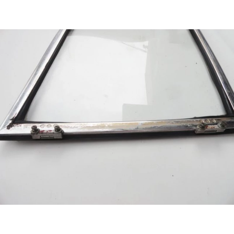 Vidro Lateral Traseiro Basculante Karmann Ghia Tc Original - Par