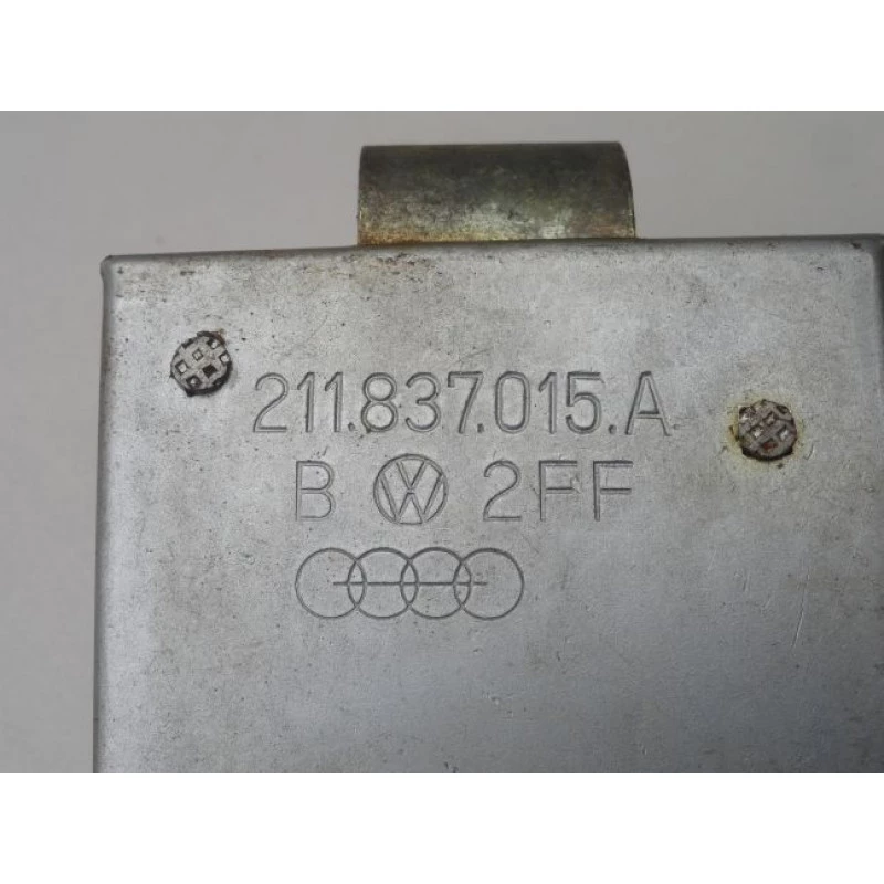 Fechadura Porta Dianteira Esquerda Kombi Corujinha Até 75 Original VW