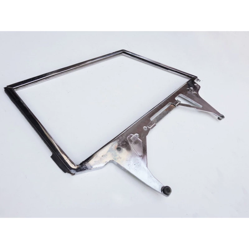 Quadro Suporte Vidro Traseiro Esquerdo Impala 1959 4 Portas Sem Coluna