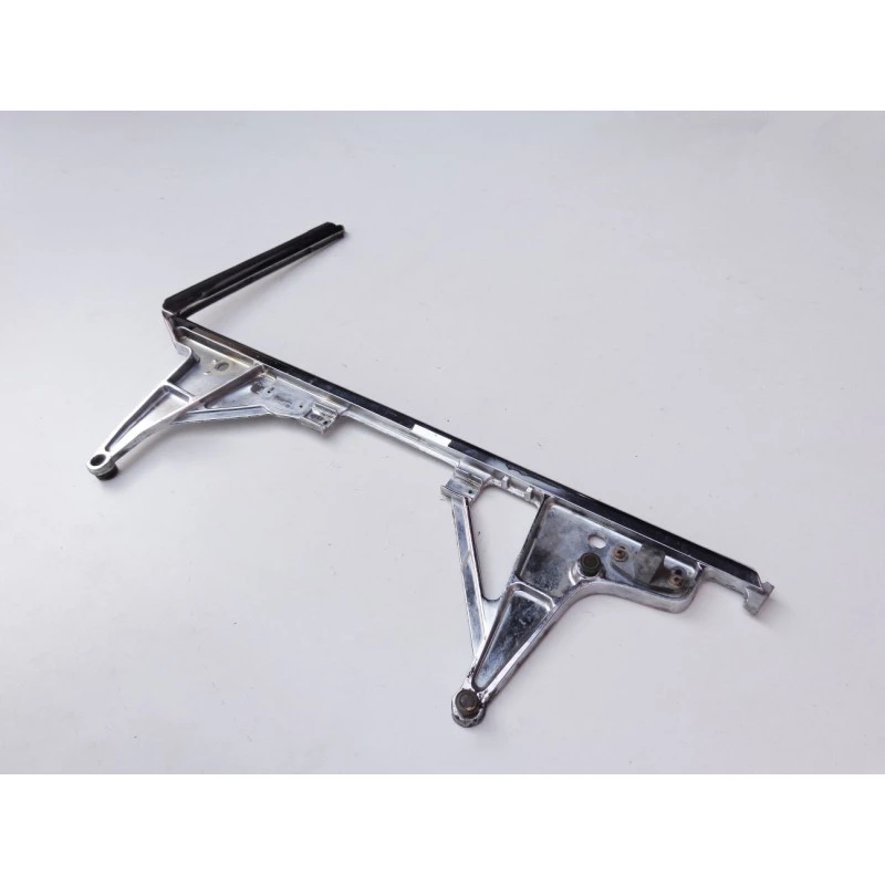 Quadro Suporte Vidro Traseiro Direito Impala 1959 4 Portas Sem Coluna