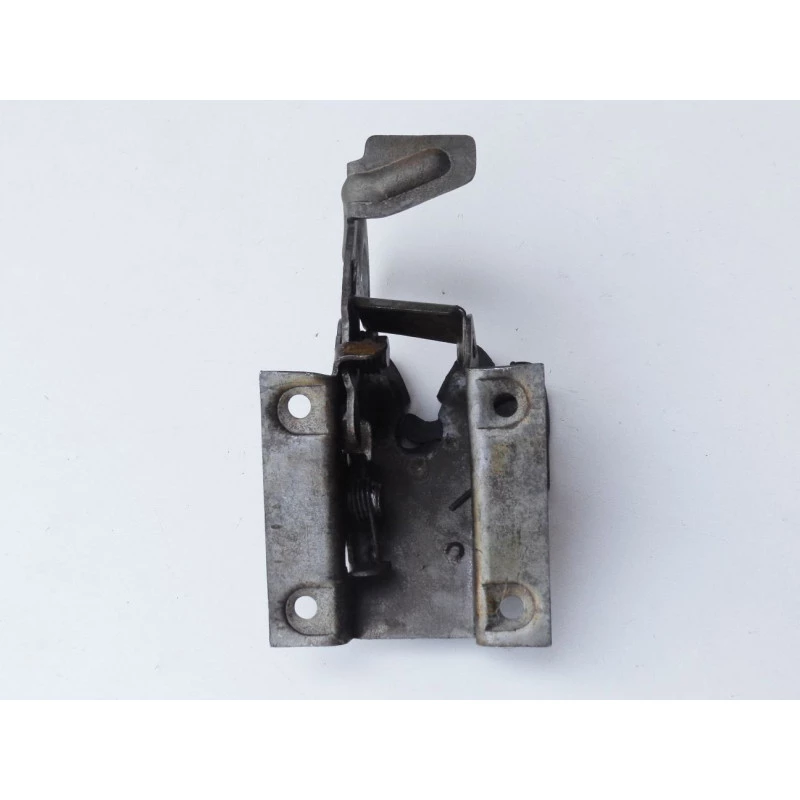 Fechadura Fecho Superior Capô F-100 F-600 62 à 64 e 69 à 71 - Braço Curto