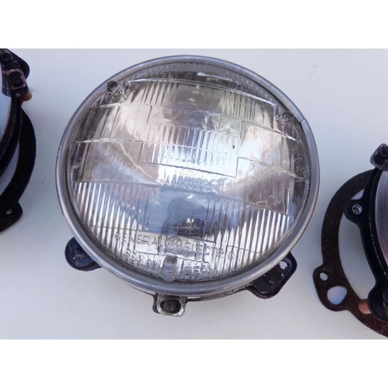 Farol Dodge 1800 E Polara Até 77 Original Usado - Jogo