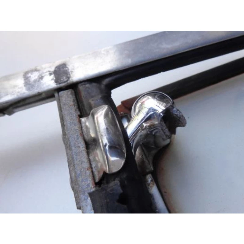 Quebra Vento Esquerdo Fiat 147 Fiorino Até 82 Original Usado