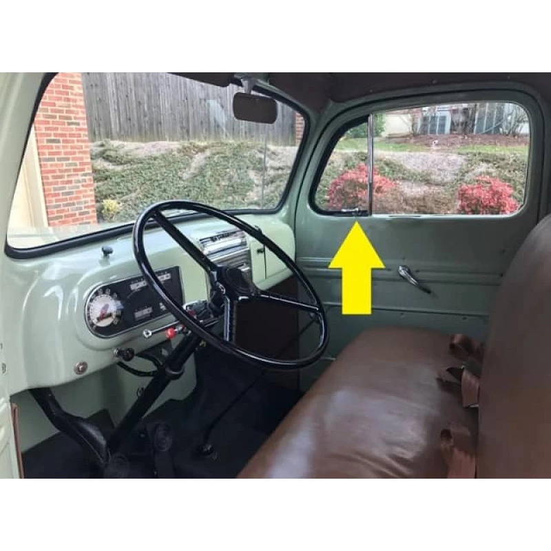 Trinco Quebra Vento F-1 1948 a 1950 Original Direito C/ Detalhe