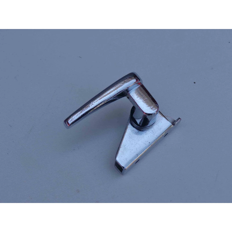Trinco Quebra Vento Vw 1600 Zé do Caixão Direito Novo
